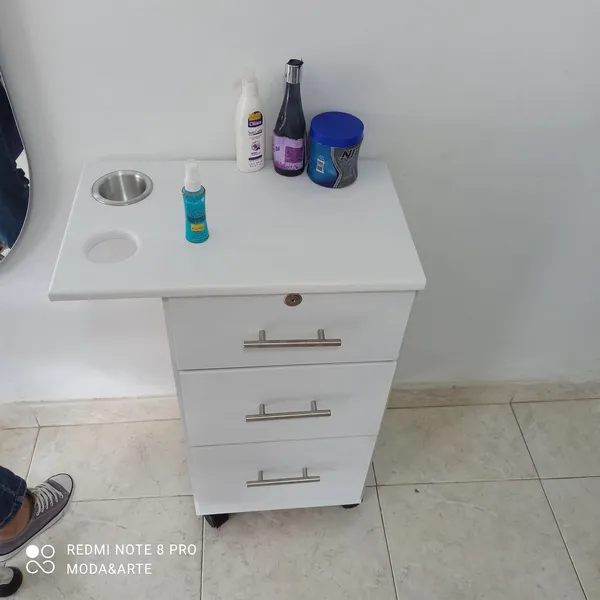 Cajonero Manicure R2